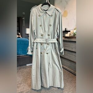 BURBERRY MENS TRENCH SIZE 38 L